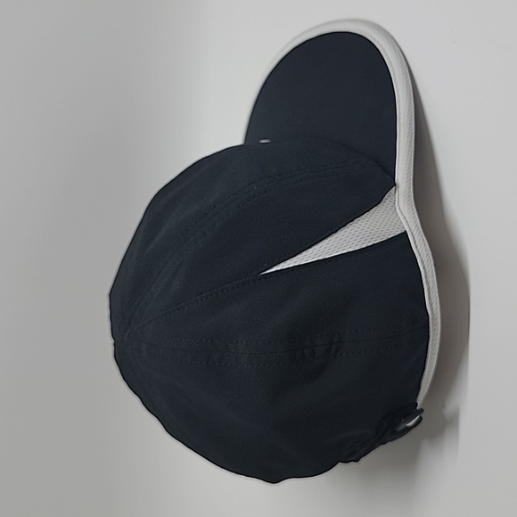 Adidas Black & White Adjustable Baseball Cap One Size - Picture 6 of 12